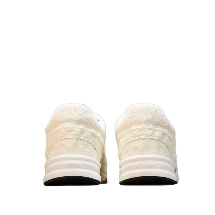 Low-Top Sneaker 'All White Suede' - Image 4