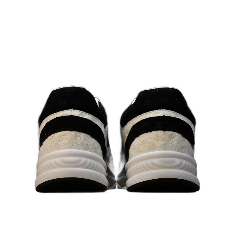 Low-Top Sneaker 'Black & White Suede' - Image 4