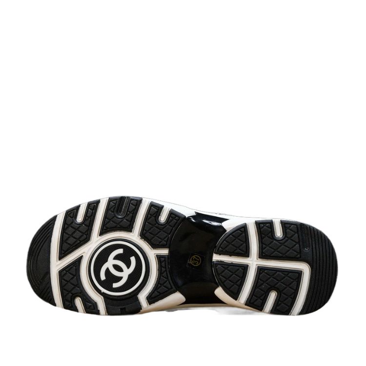 Low-Top Sneaker 'Chevron Tweed' - Image 3