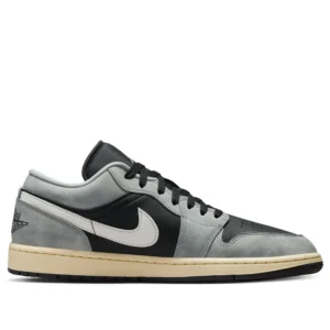 Air Jordan 1 Low SE ‘Light Smoke Grey Off Noir’