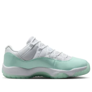 Air Jordan 11 Low ‘Igloo’
