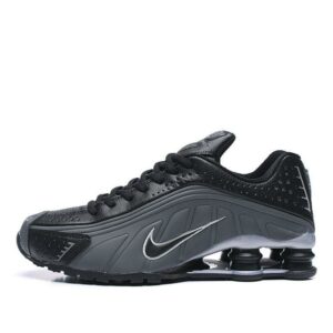 Shox R4 ‘Black Iron Grey’